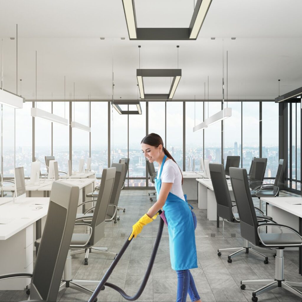 Brindamos limpieza para oficinas y edificios empresariales en Lima, garantizando entornos limpios y profesionales.